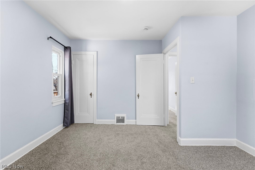 876 Eloise Drive Cleveland Heights OH 44112