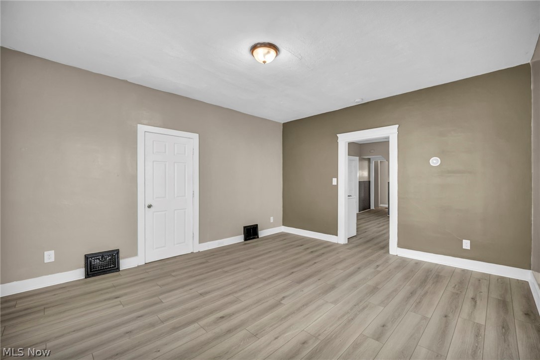 3658 E 55th Street Cleveland OH 44105