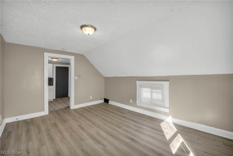 3658 E 55th Street Cleveland OH 44105