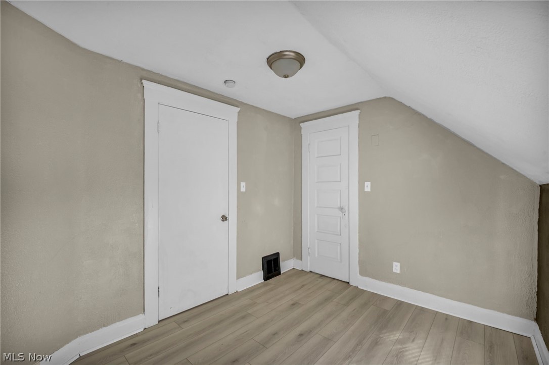 3658 E 55th Street Cleveland OH 44105