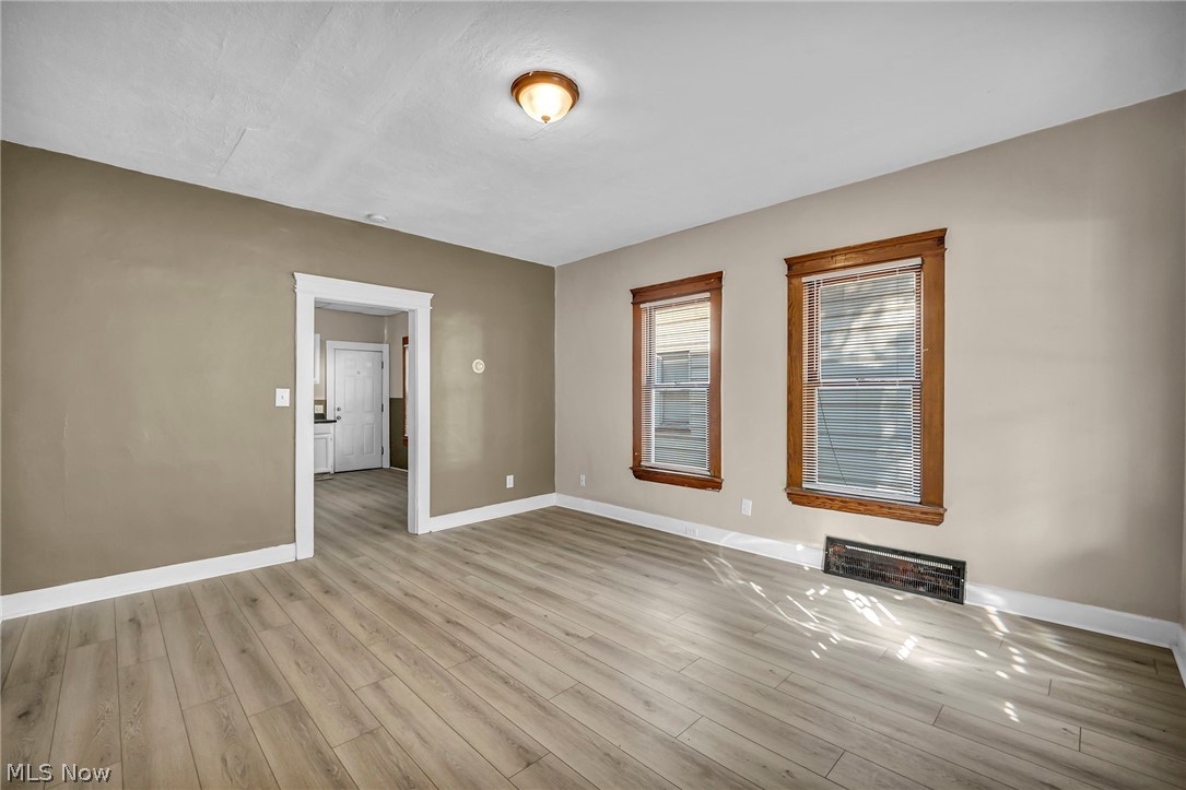 3658 E 55th Street Cleveland OH 44105