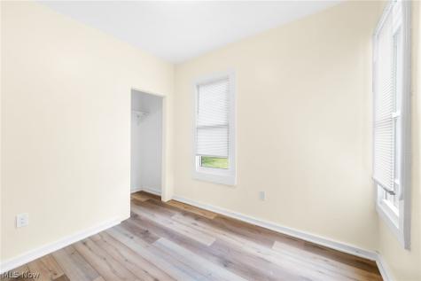 1366 W 87th Street Cleveland OH 44102