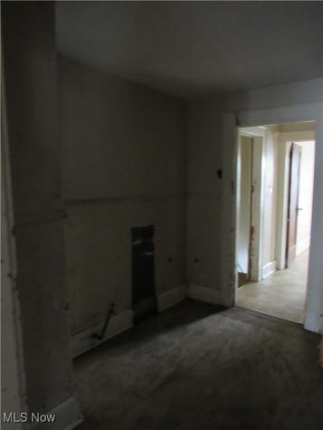 31 Mc Naughton Street Akron OH 44305