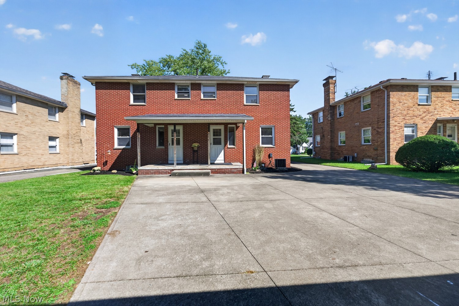 511/513 Poplar Avenue NW Canton OH 44708