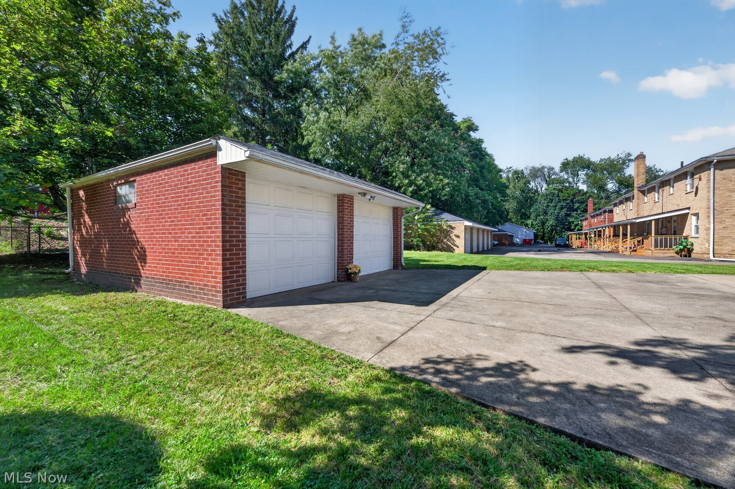511/513 Poplar Avenue NW Canton OH 44708