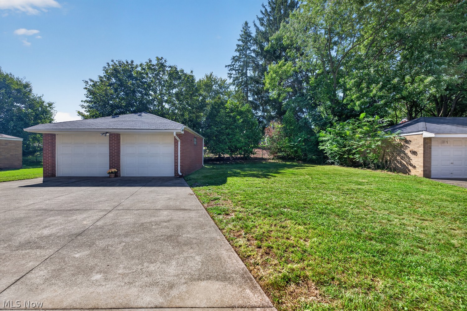 511/513 Poplar Avenue NW Canton OH 44708