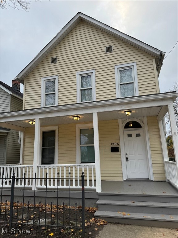 1396 E 45th Street Cleveland OH 44103