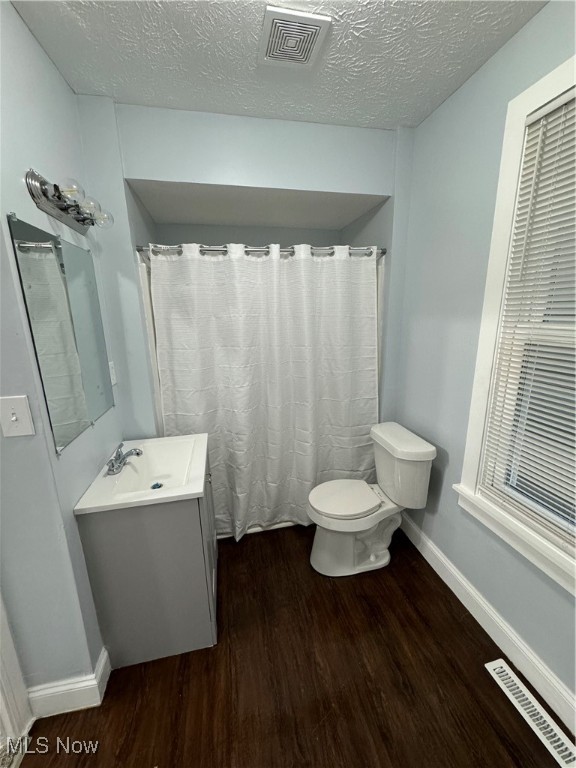 1396 E 45th Street Cleveland OH 44103