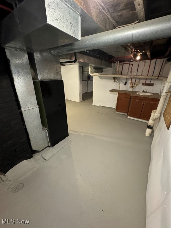 1396 E 45th Street Cleveland OH 44103