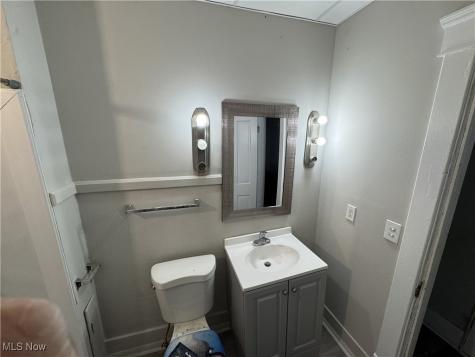 517 Oberlin Avenue Lorain OH 44052