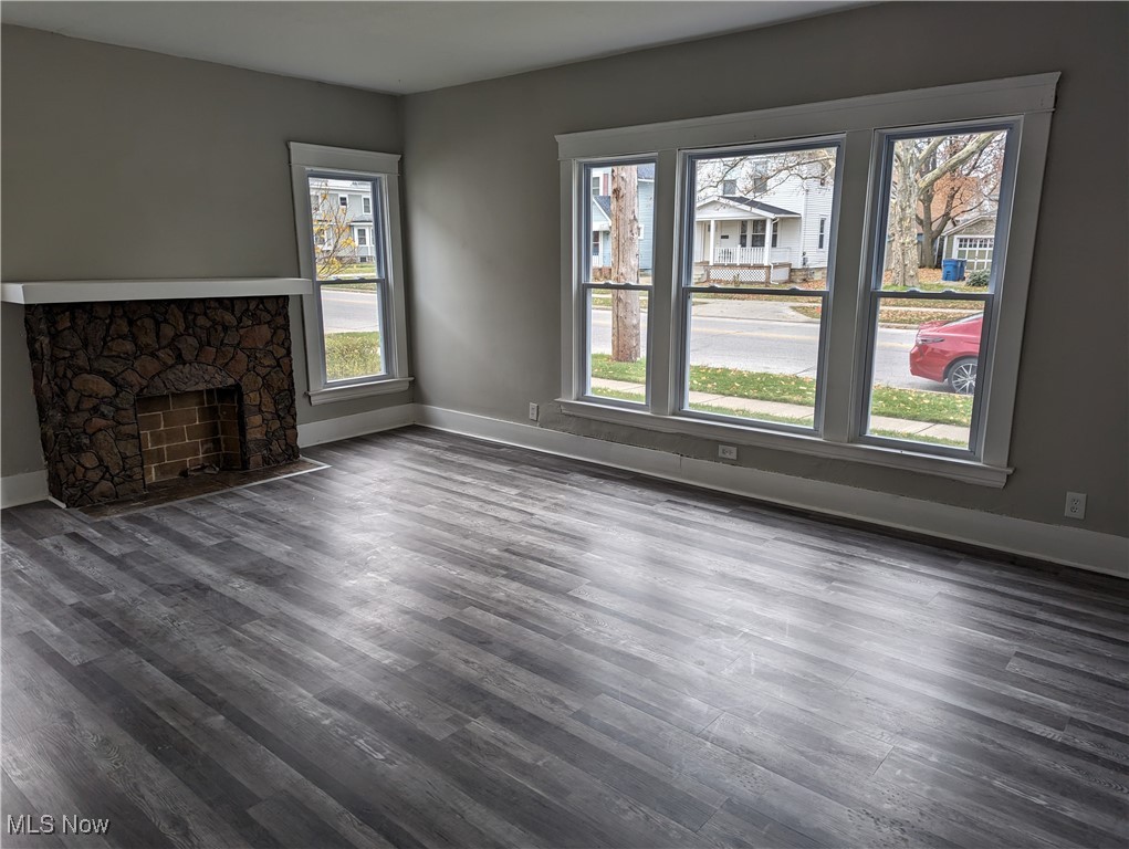 517 Oberlin Avenue Lorain OH 44052