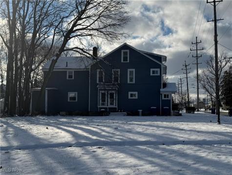 517 Oberlin Avenue Lorain OH 44052