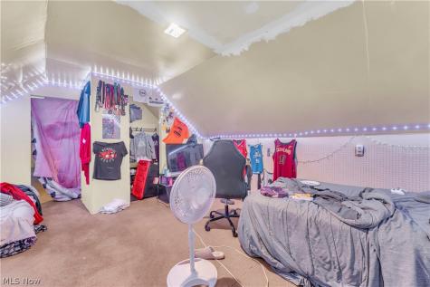 15816 Grovewood Avenue Cleveland OH 44110