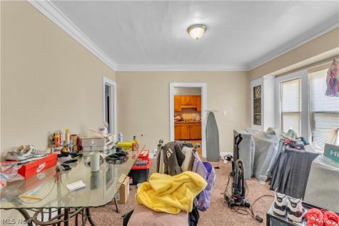 15816 Grovewood Avenue Cleveland OH 44110