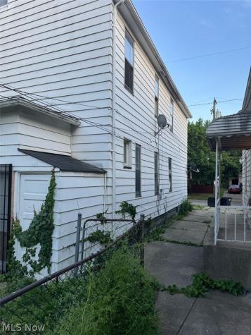 6405 Gertrude Avenue Cleveland OH 44105