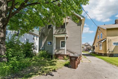 4408 Beta Avenue Newburgh Heights OH 44105