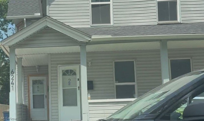 6241 Hinde Avenue Cleveland OH 44127