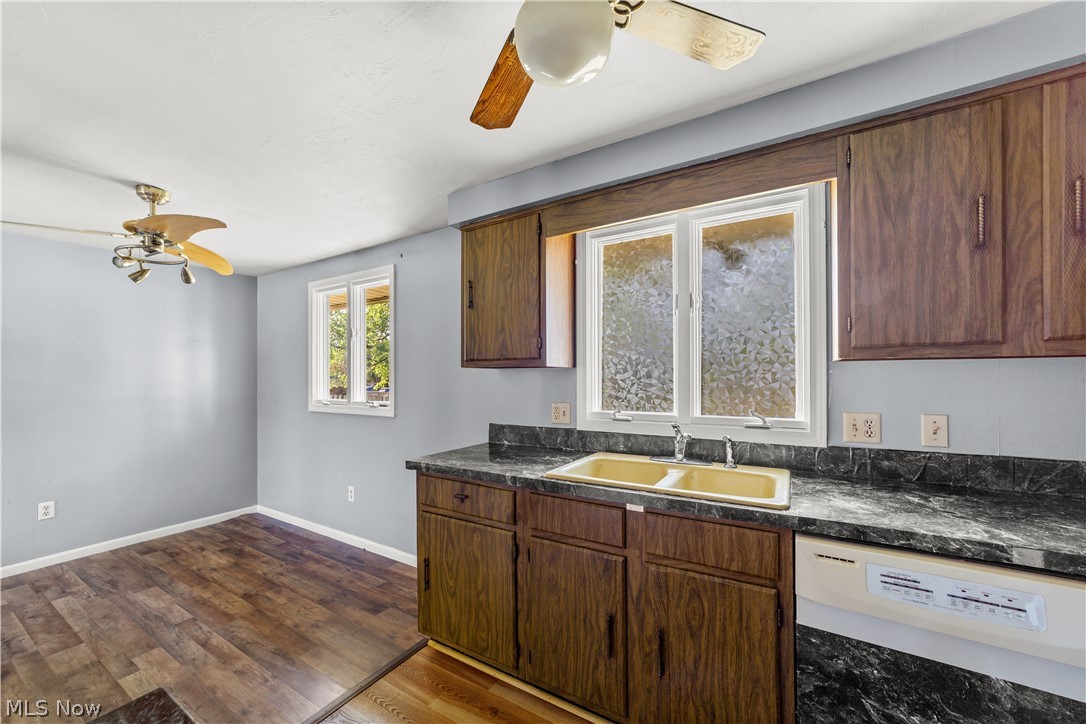 1423 Shaffer Lorain OH 44053