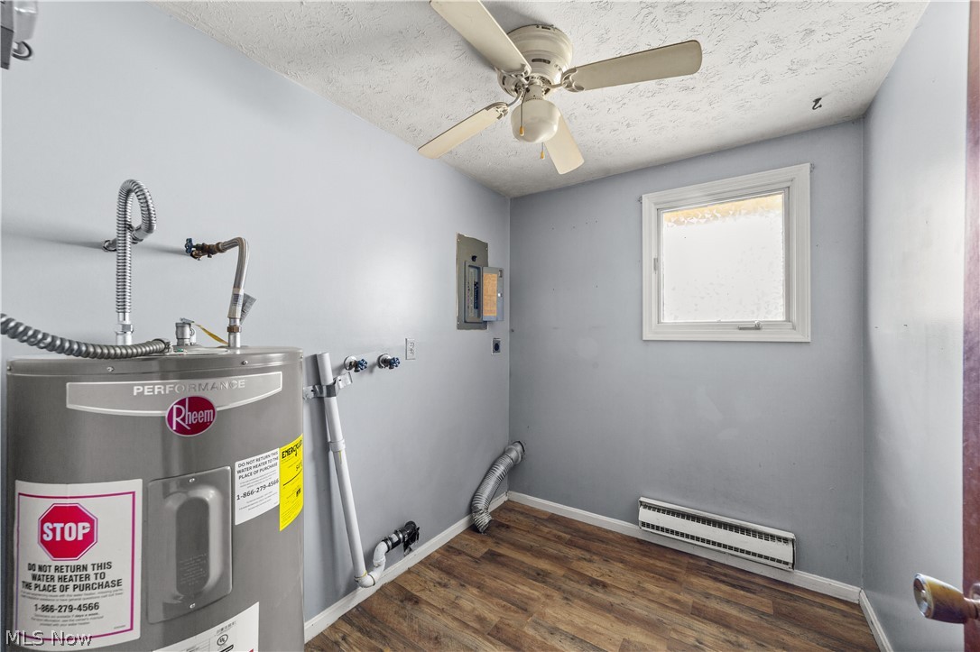 1423 Shaffer Lorain OH 44053