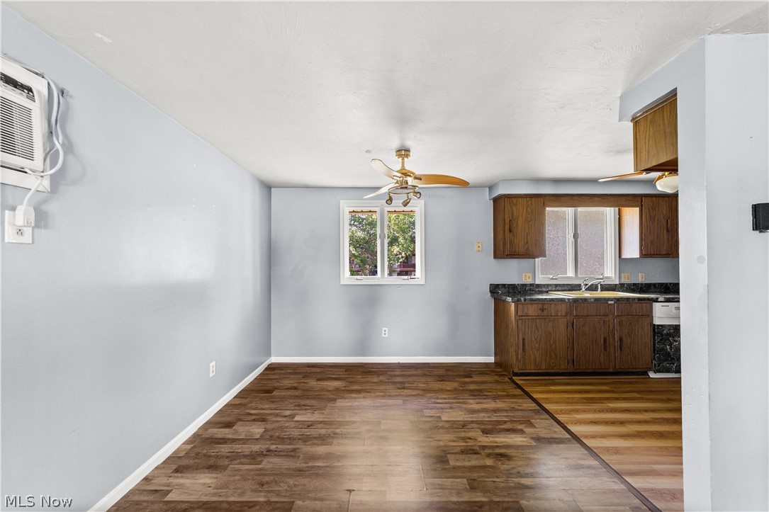 1423 Shaffer Lorain OH 44053