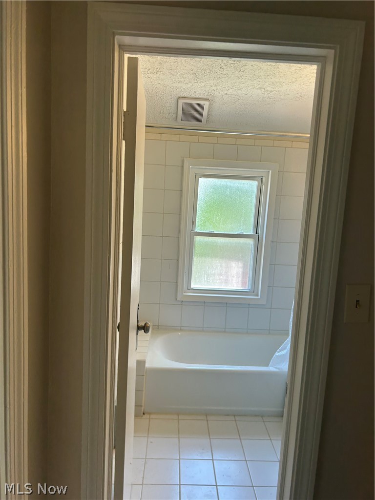 3381 Sutton Road Shaker Heights OH 44120