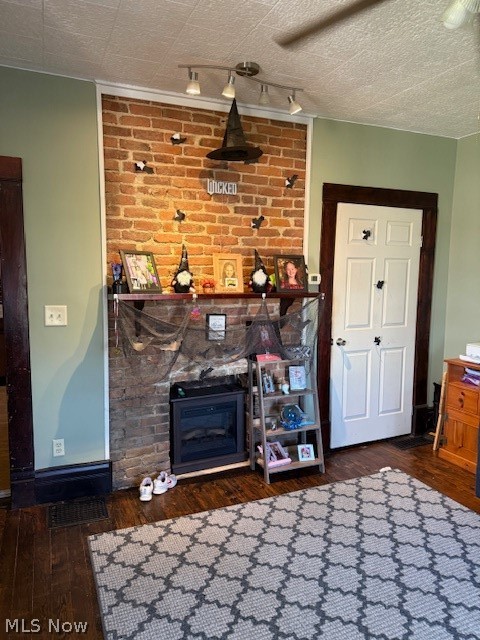 229 E State Street Newcomerstown OH 43832