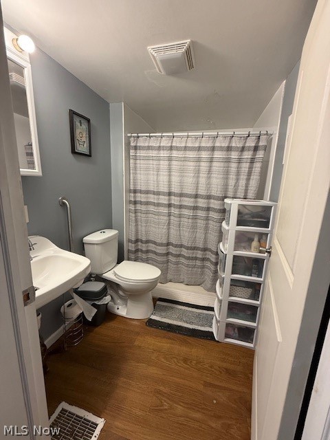 229 E State Street Newcomerstown OH 43832