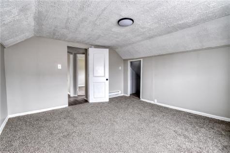 8303 Connecticut Avenue Cleveland OH 44105