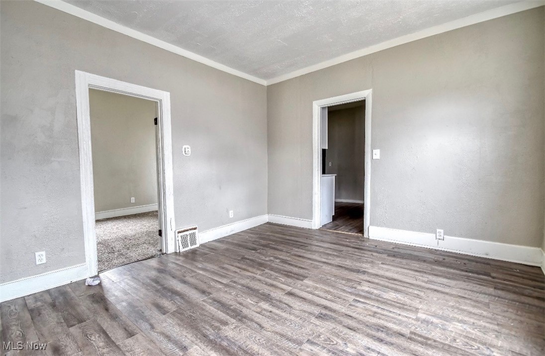 8303 Connecticut Avenue Cleveland OH 44105