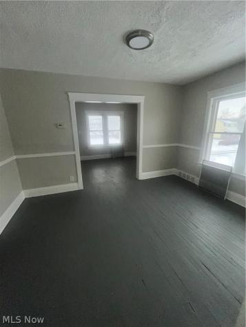 987 Evangeline Road Cleveland OH 44110