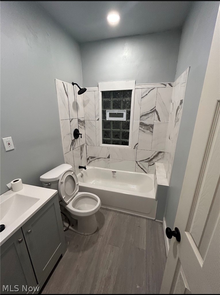 981 Thornhill Drive Cleveland OH 44108