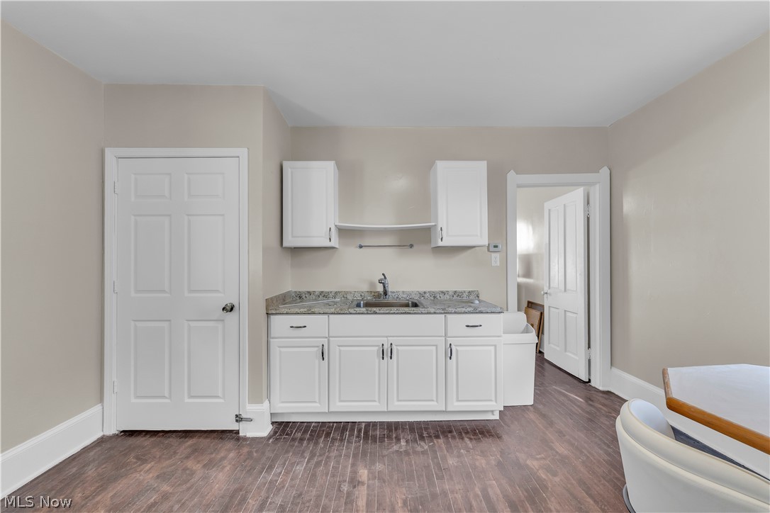 1926 E 123rd Street Cleveland OH 44106