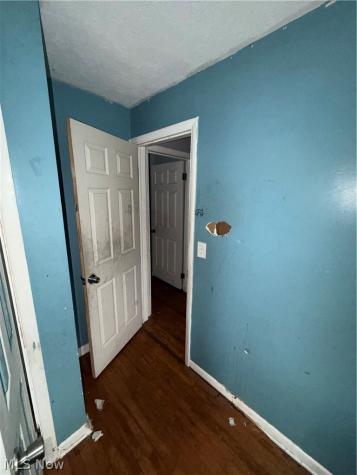 654 E 240 Street Euclid OH 44123