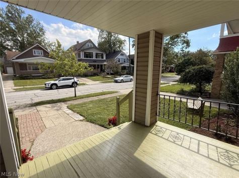 14924 Arden Avenue Lakewood OH 44107
