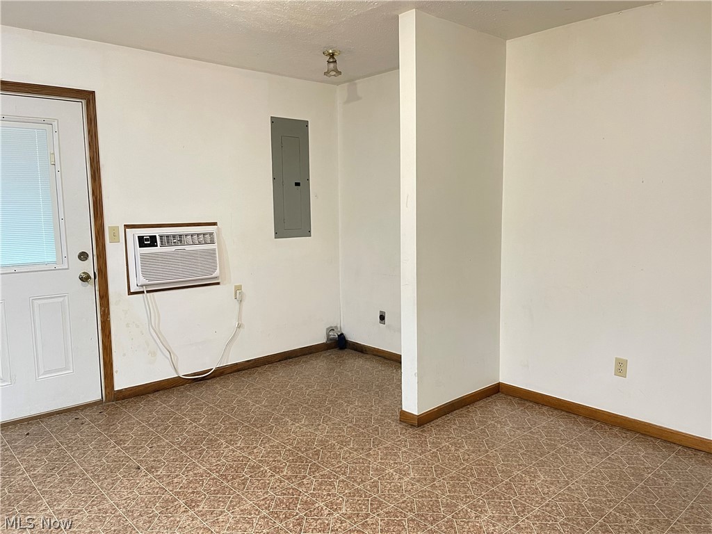 8 Sunrise Drive Cambridge OH 43725