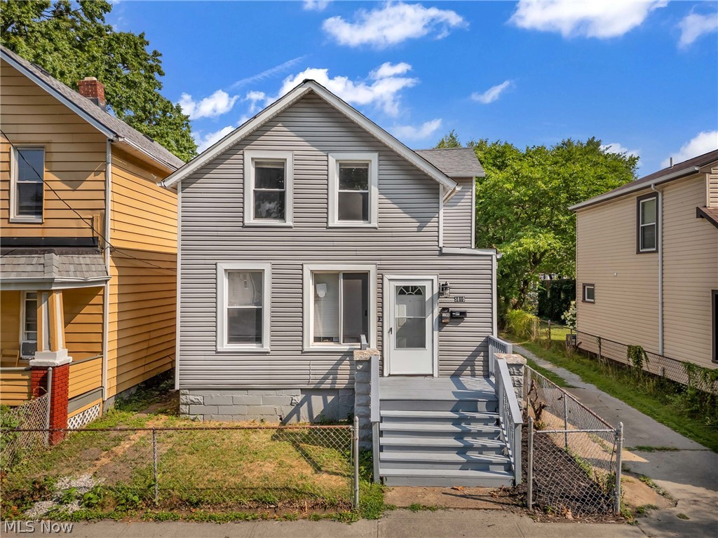 5810 Madison Avenue Cleveland OH 44102