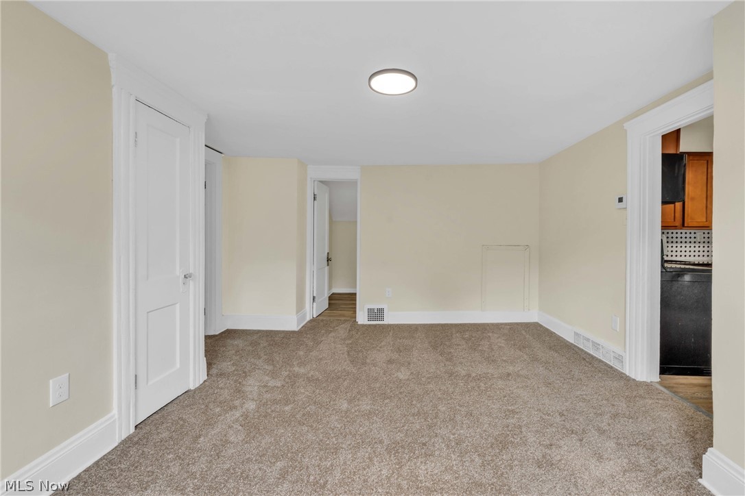 5810 Madison Avenue Cleveland OH 44102