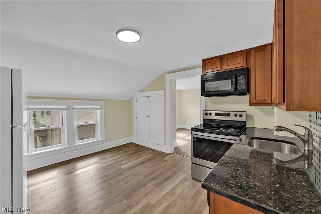 5810 Madison Avenue Cleveland OH 44102