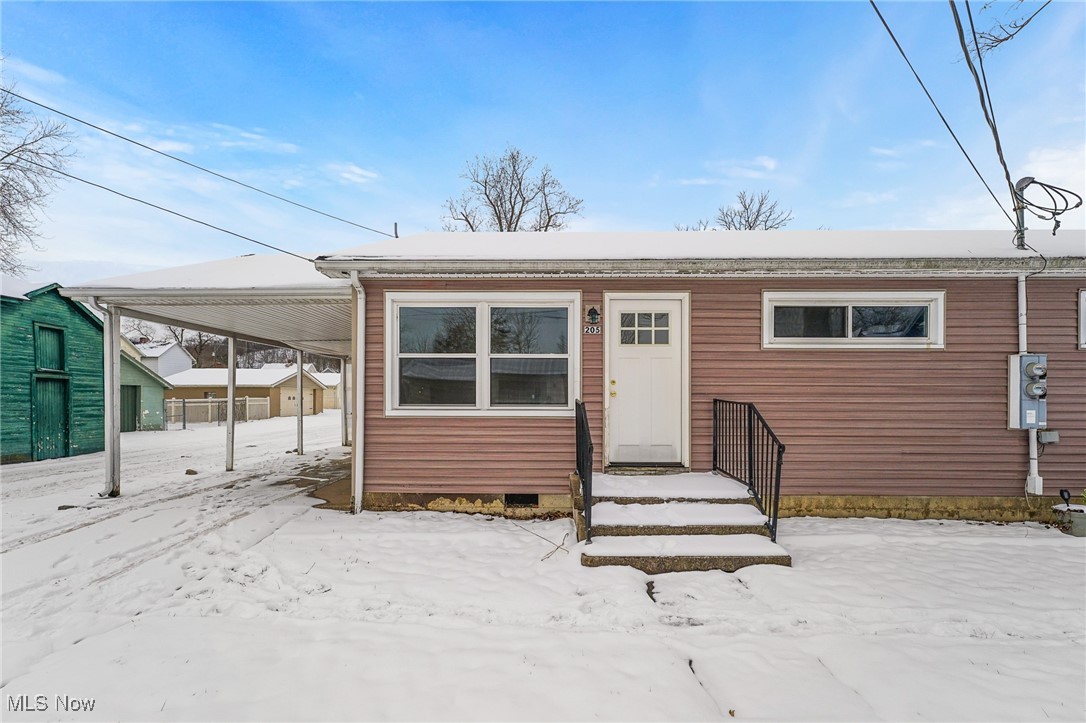205 Graham Street Lisbon OH 44432