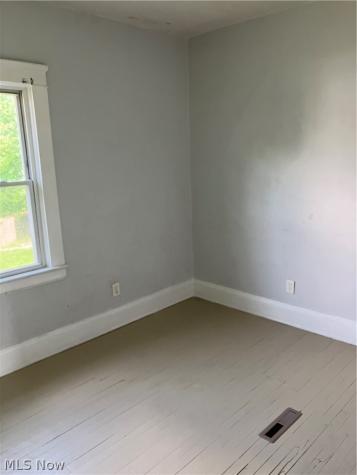 11825 Forest Avenue Cleveland OH 44120