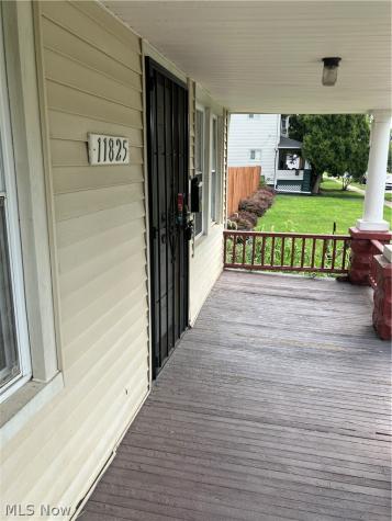 11825 Forest Avenue Cleveland OH 44120