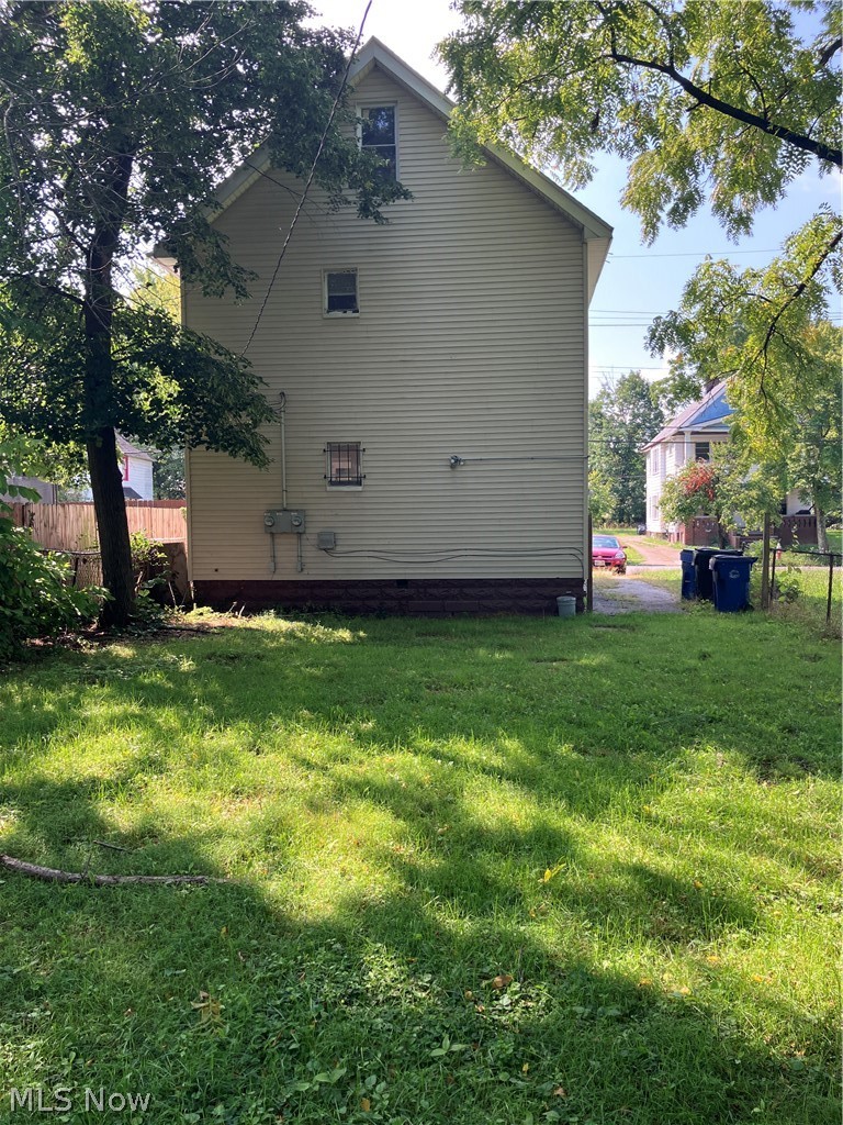 11825 Forest Avenue Cleveland OH 44120