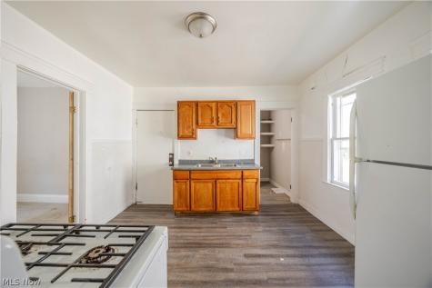 12322 Imperial Avenue Cleveland OH 44120
