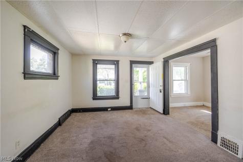 12322 Imperial Avenue Cleveland OH 44120