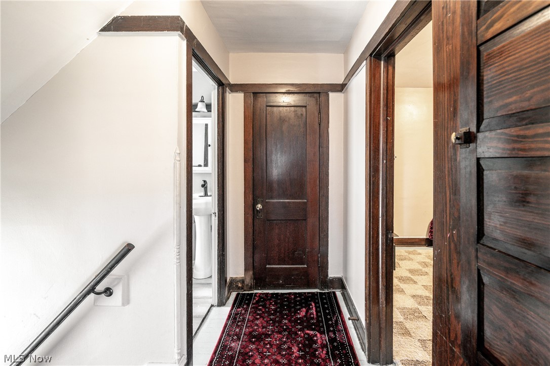 14809 Hilliard Road Lakewood OH 44107