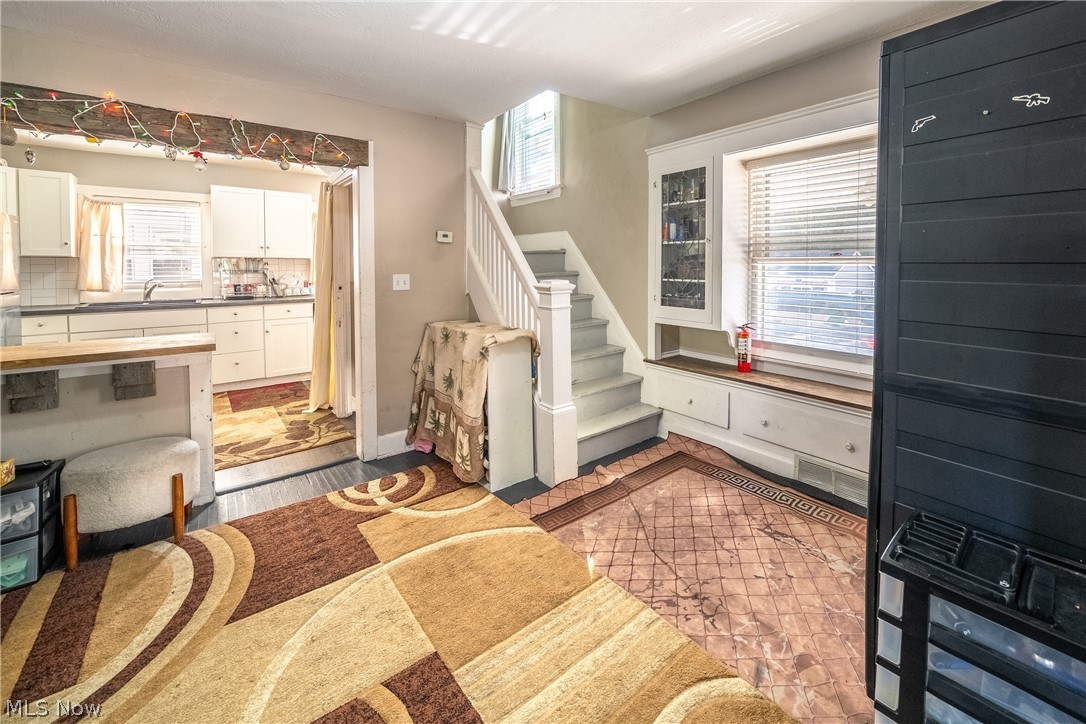 14809 Hilliard Road Lakewood OH 44107