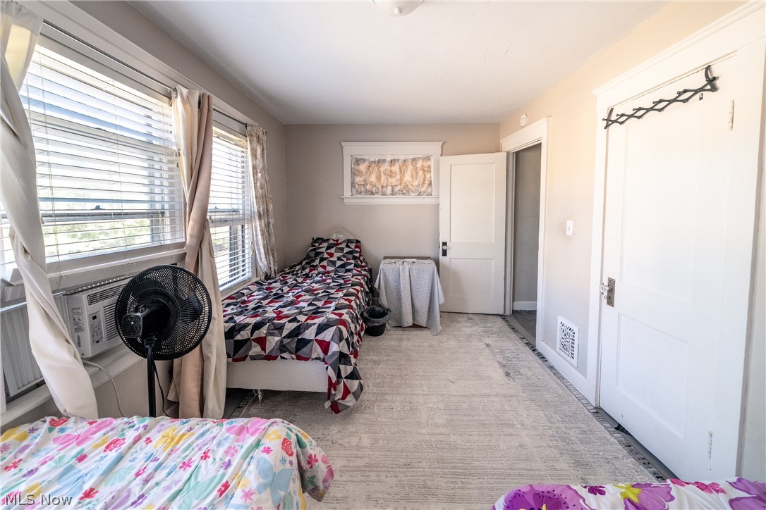 14809 Hilliard Road Lakewood OH 44107