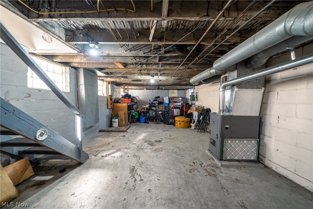 14809 Hilliard Road Lakewood OH 44107