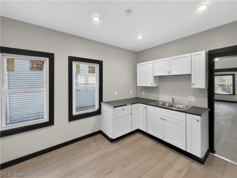 3423 W 49th Street Cleveland OH 44102