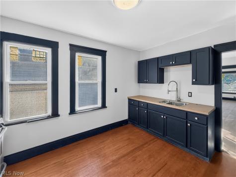 3423 W 49th Street Cleveland OH 44102